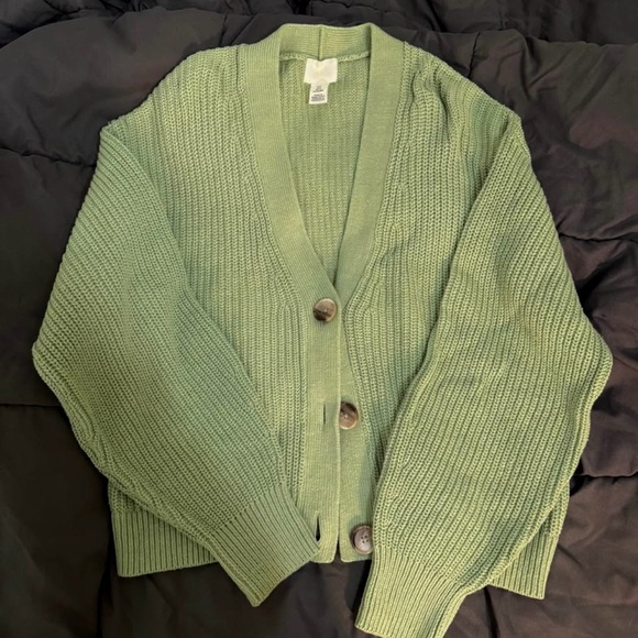H&M Sweaters - Green H&M Women's Sweater